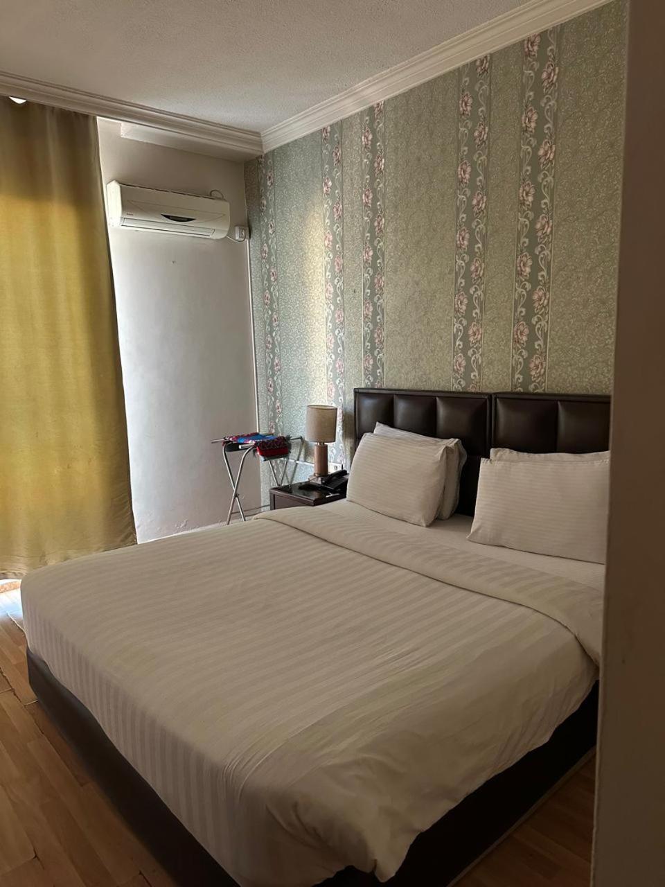 Aghadeer Hotel Amman Dış mekan fotoğraf