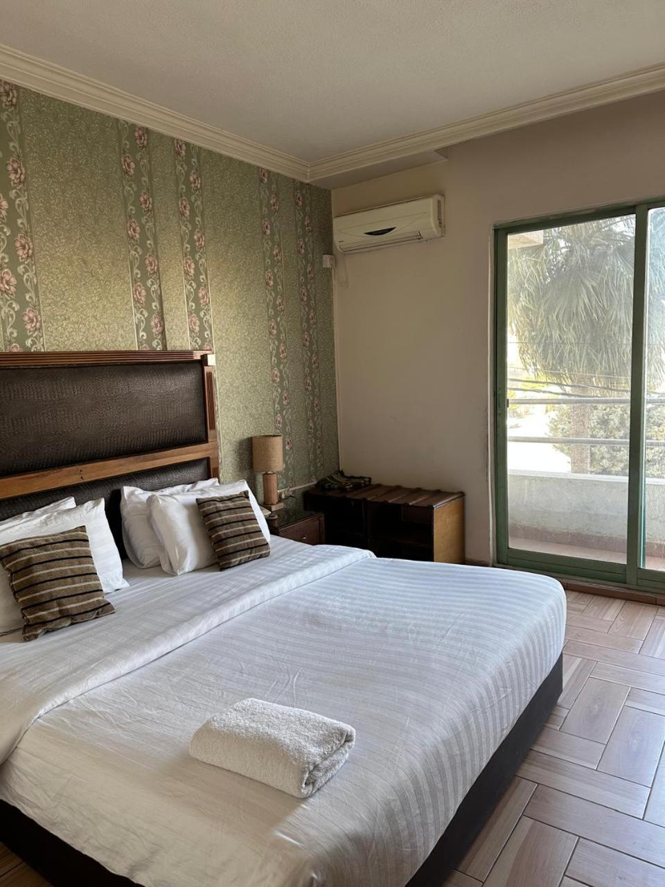 Aghadeer Hotel Amman Dış mekan fotoğraf